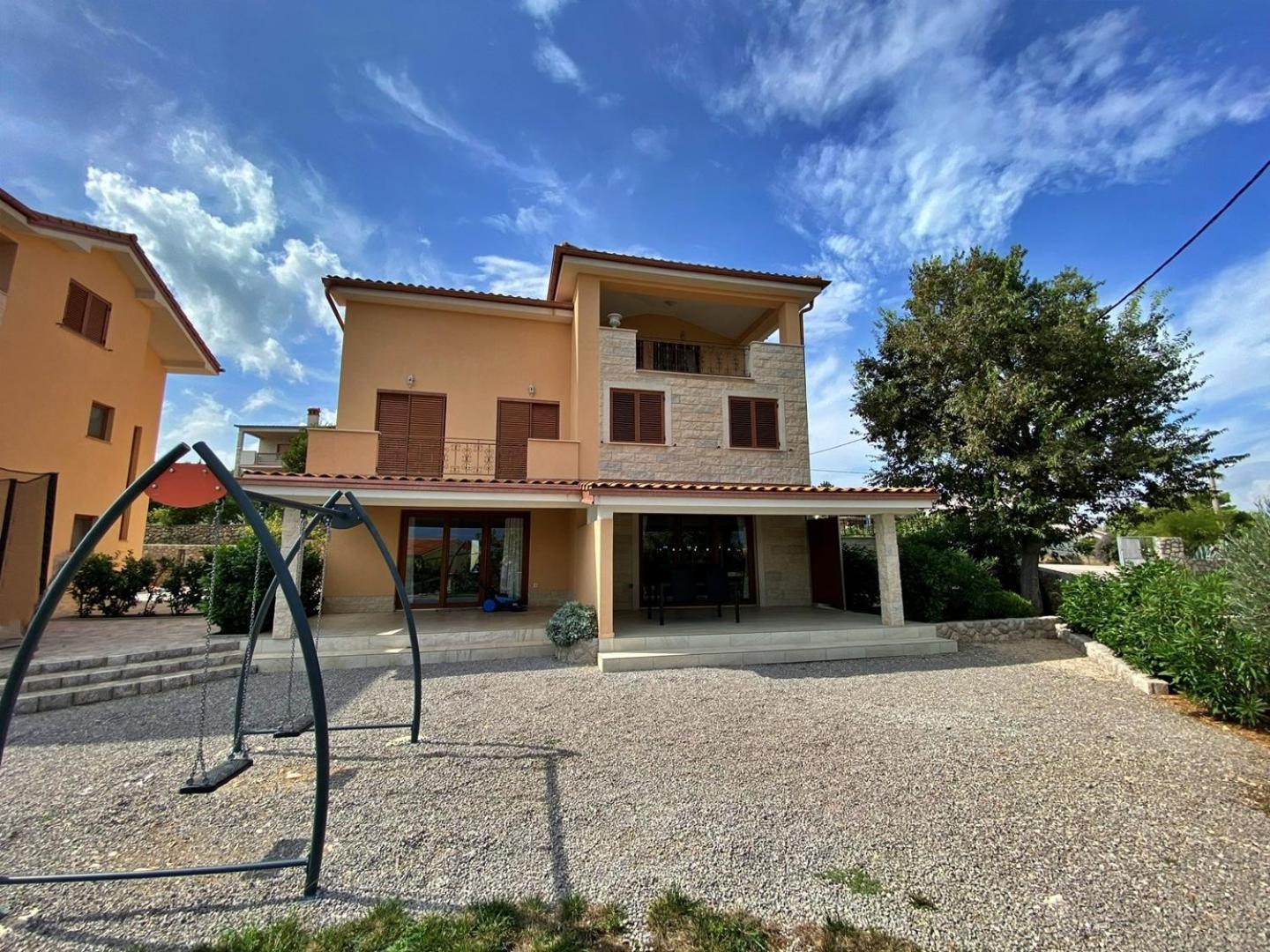 Villa Rebeka Šilo Екстериор снимка